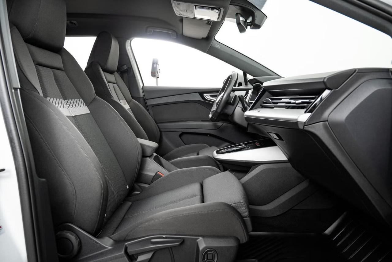 Audi Q4 e-tron 45 quattro Black Edition