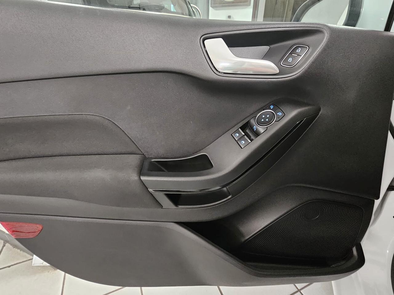 Ford Fiesta 1.5 EcoBlue 5 porte Vignale