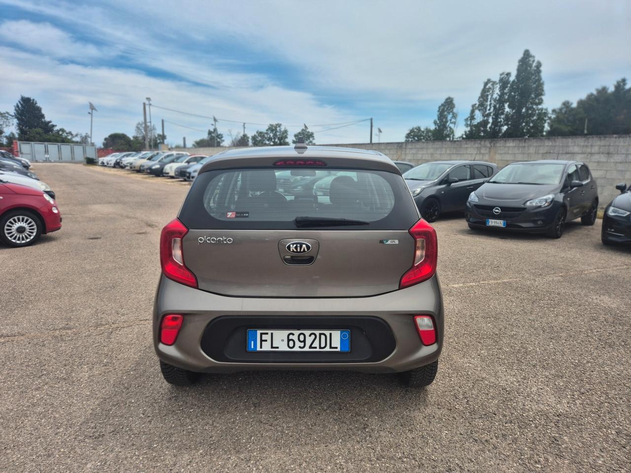 Kia Picanto 1.0 12V EcoGPL 5 porte Cool