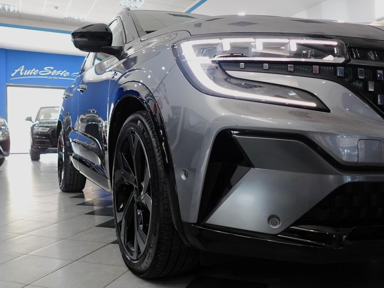 Renault Austral 1.2 E-TECH FULL HYBRID 200 CV ICONIC ESPRIT ALPINE