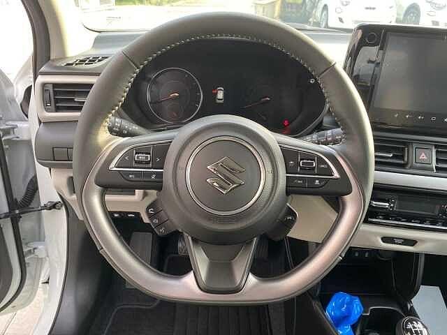 Suzuki Swift 1.2 Hybrid Top