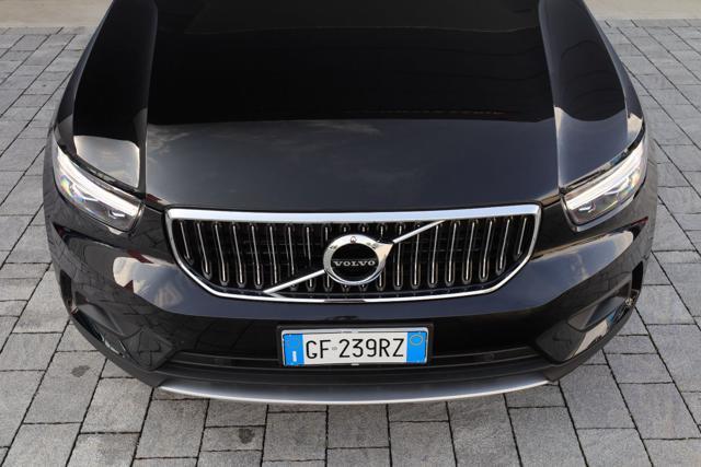 VOLVO XC40 T4 Recharge Plug-in Hybrid Inscription Expression