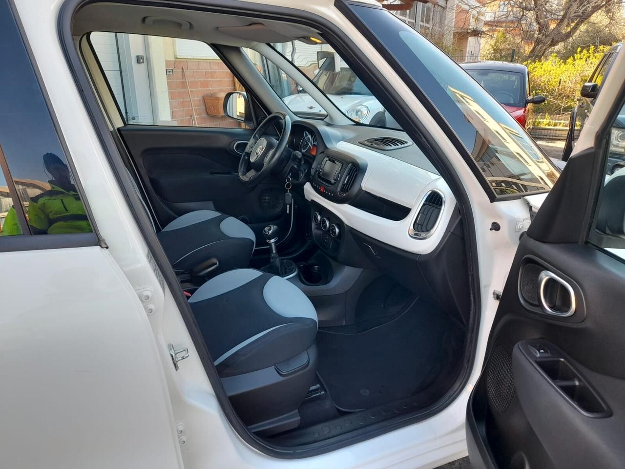 Fiat 500L 0.9 TwinAir Turbo Natural Power Lounge