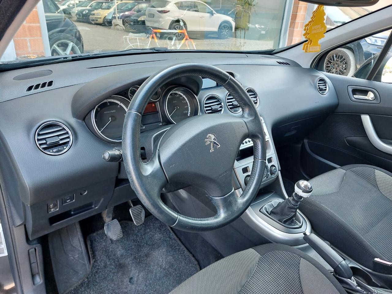 Peugeot 308 1.6 8V e-HDi 112CV Stop&Start 5p. Allure