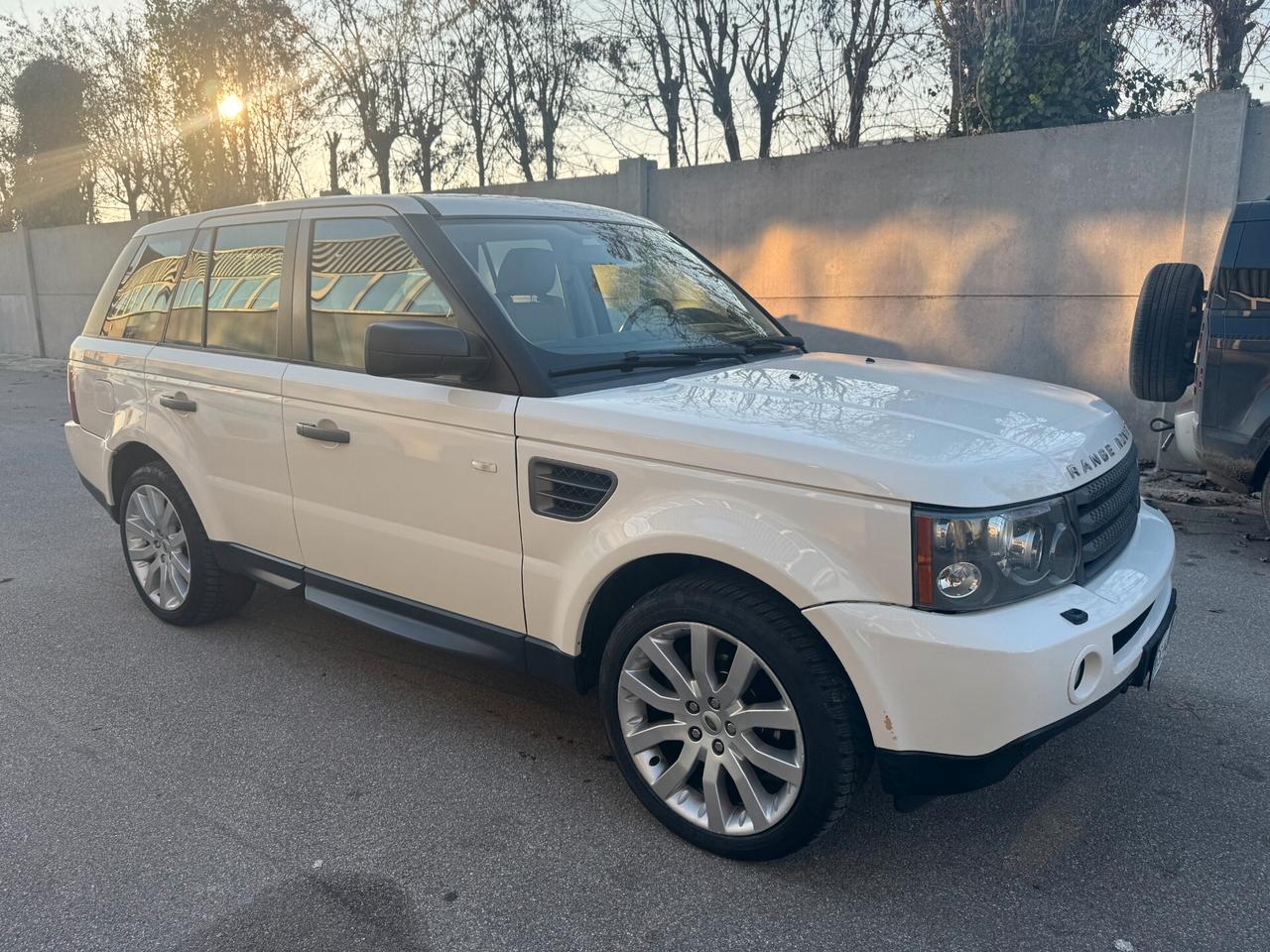 Land Rover Range Sport 2.7 TDV6 HSE