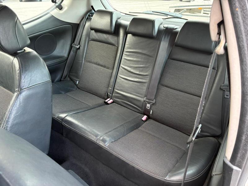 Peugeot 207 3 Porte 1.6 DIESEL 110 CV ADATTA NEOPATENTATI