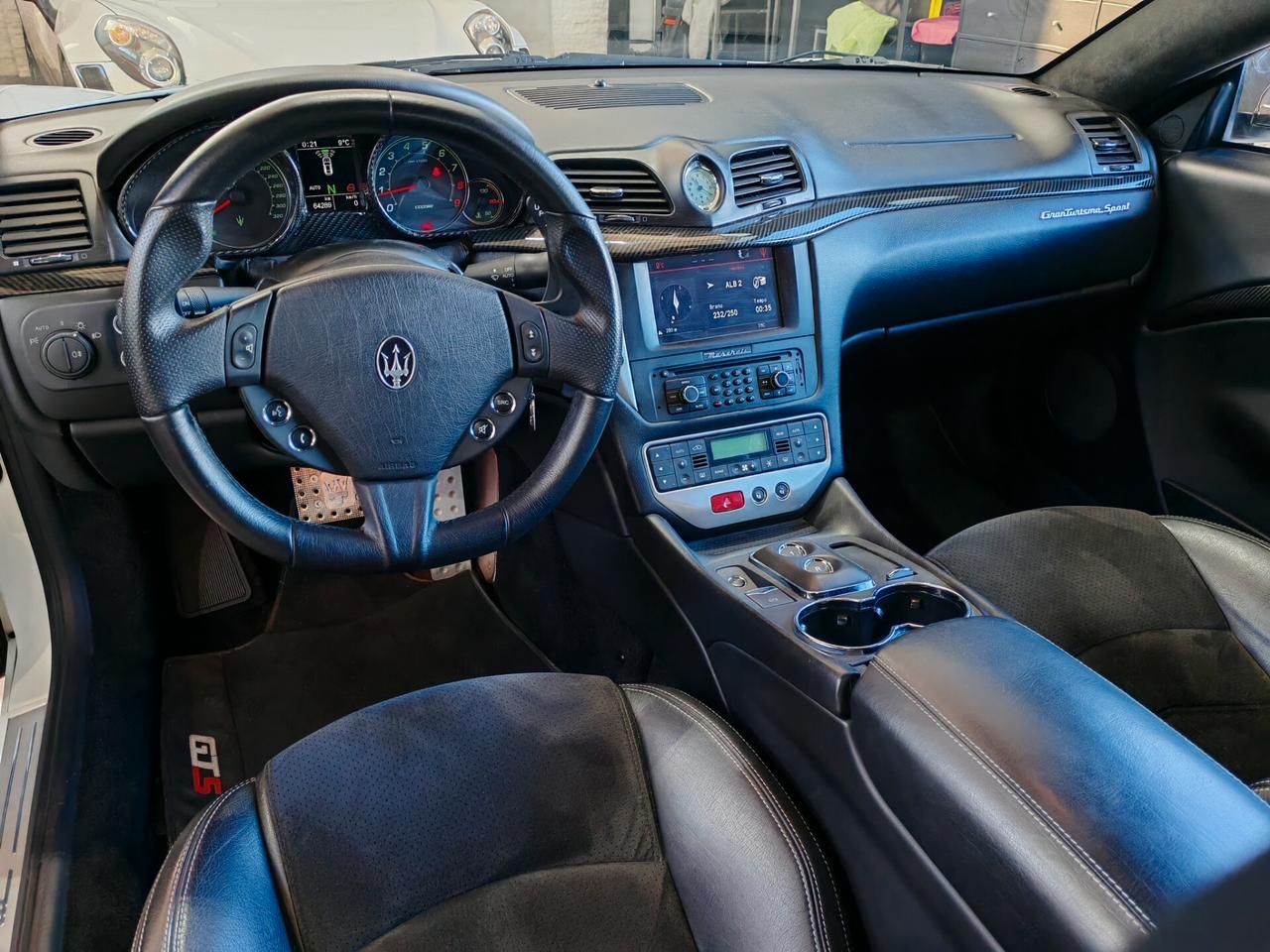 Maserati GranTurismo 4.7 V8 Sport MC-Line