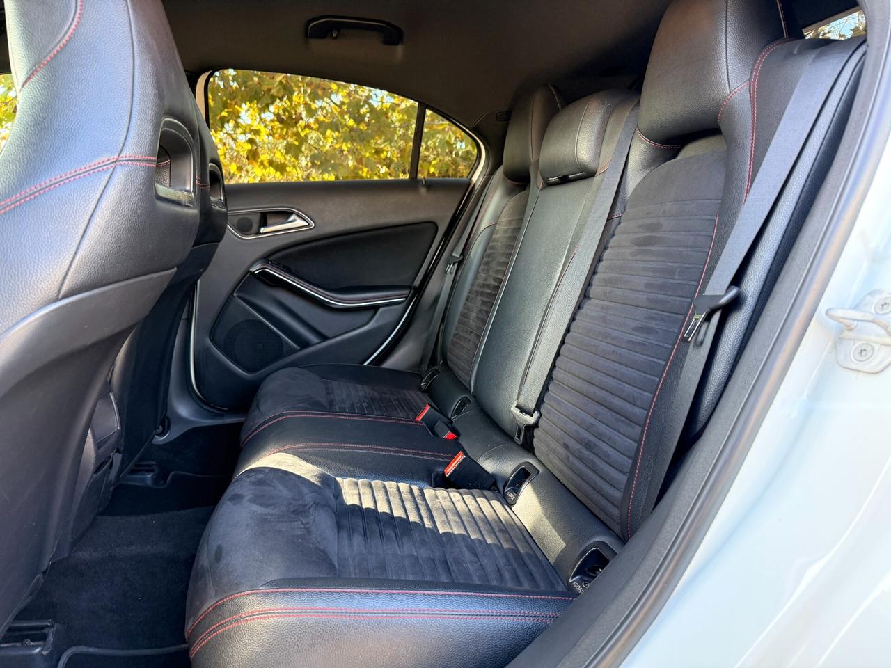 Mercedes A180 Cdi 109cv Auto Premium AMG