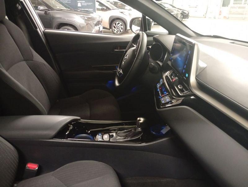 Toyota C-HR C-HR 1.8 Hybrid E-CVT Style