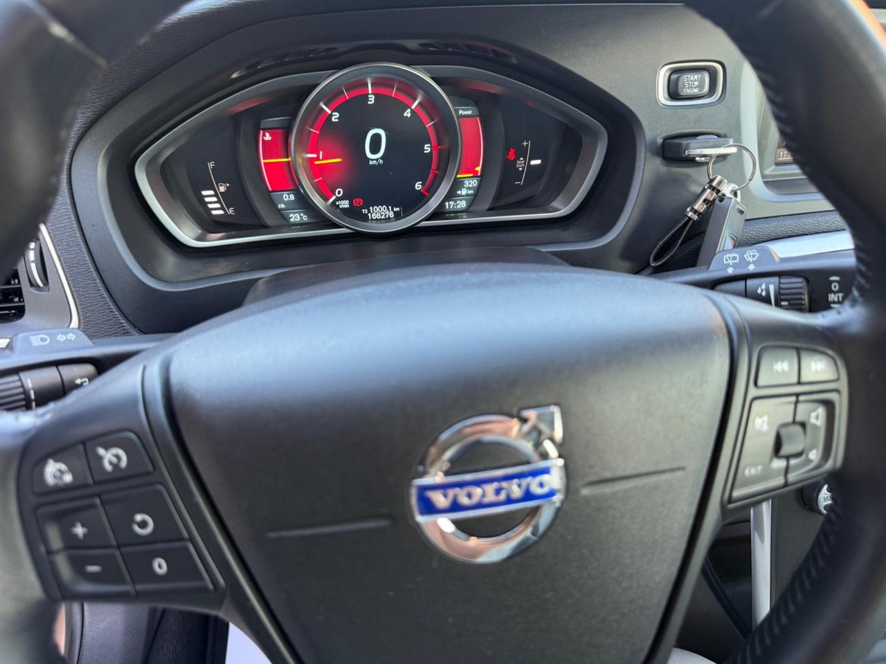 Volvo V40 Cross Country D2 1.6 Kinetic UNICO
