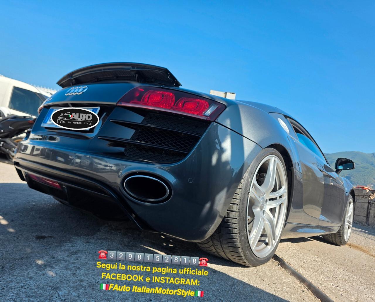 Audi R8 5.2 V10 FSI quattro R tronic