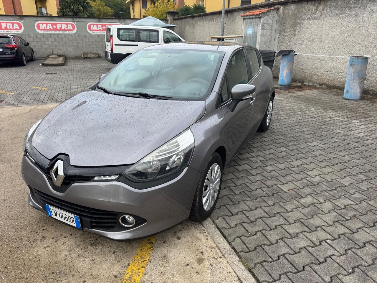 Renault Clio Sporter 1.5 dCi 75CV neopatentati