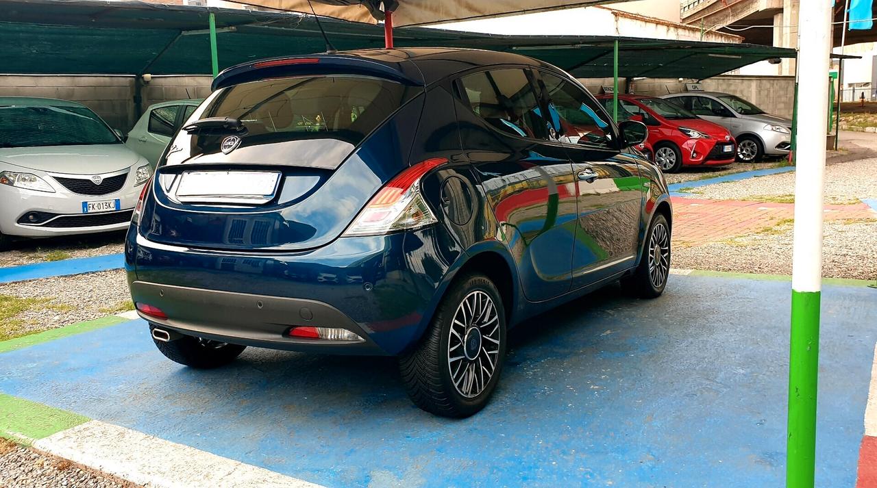 LANCIA YPSILON 1.2 BENZINA G.P.L DI CASA EURO6