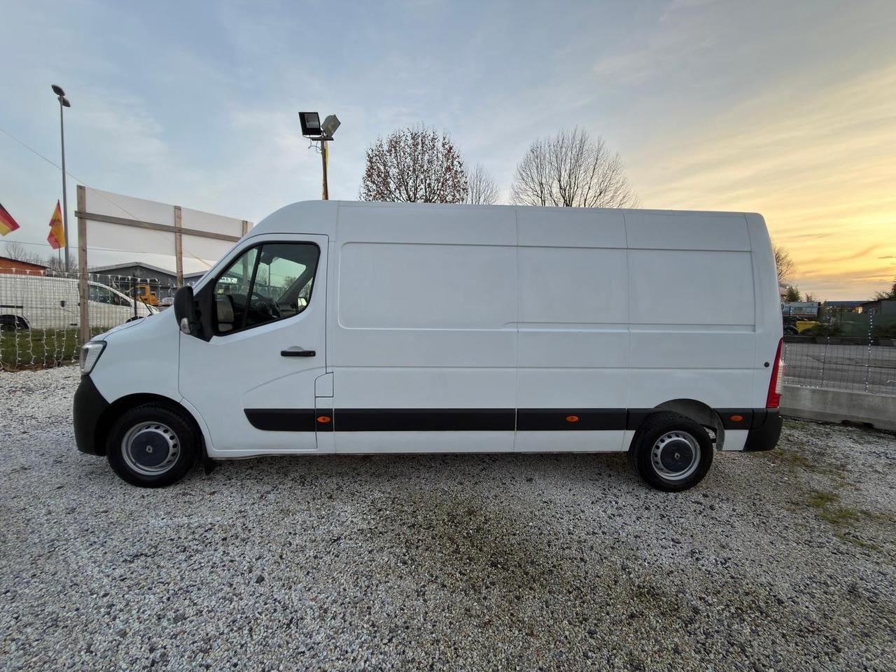 Renault Master T35 2.3 dCi Furgone