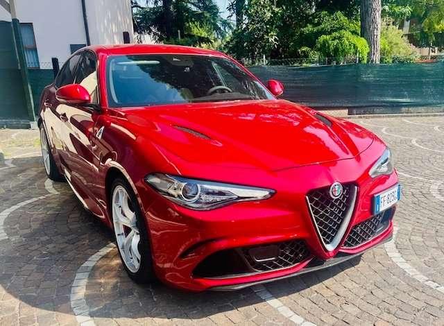 Alfa Romeo Giulia 2.9 t V6 Quadrifoglio - carboceramica