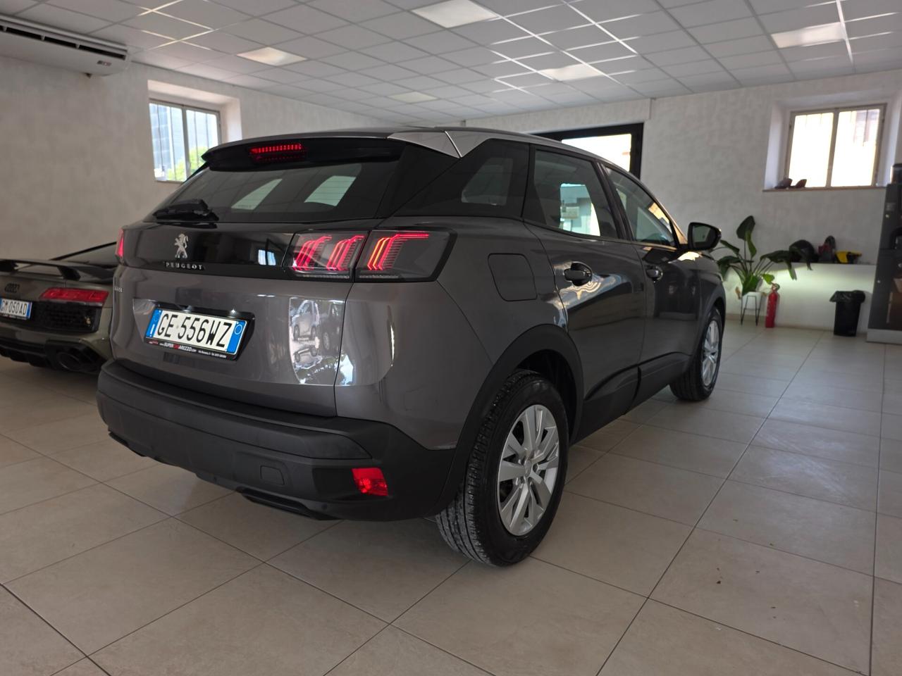 Peugeot 3008 BlueHDi 130 S&S EAT8 Active Business