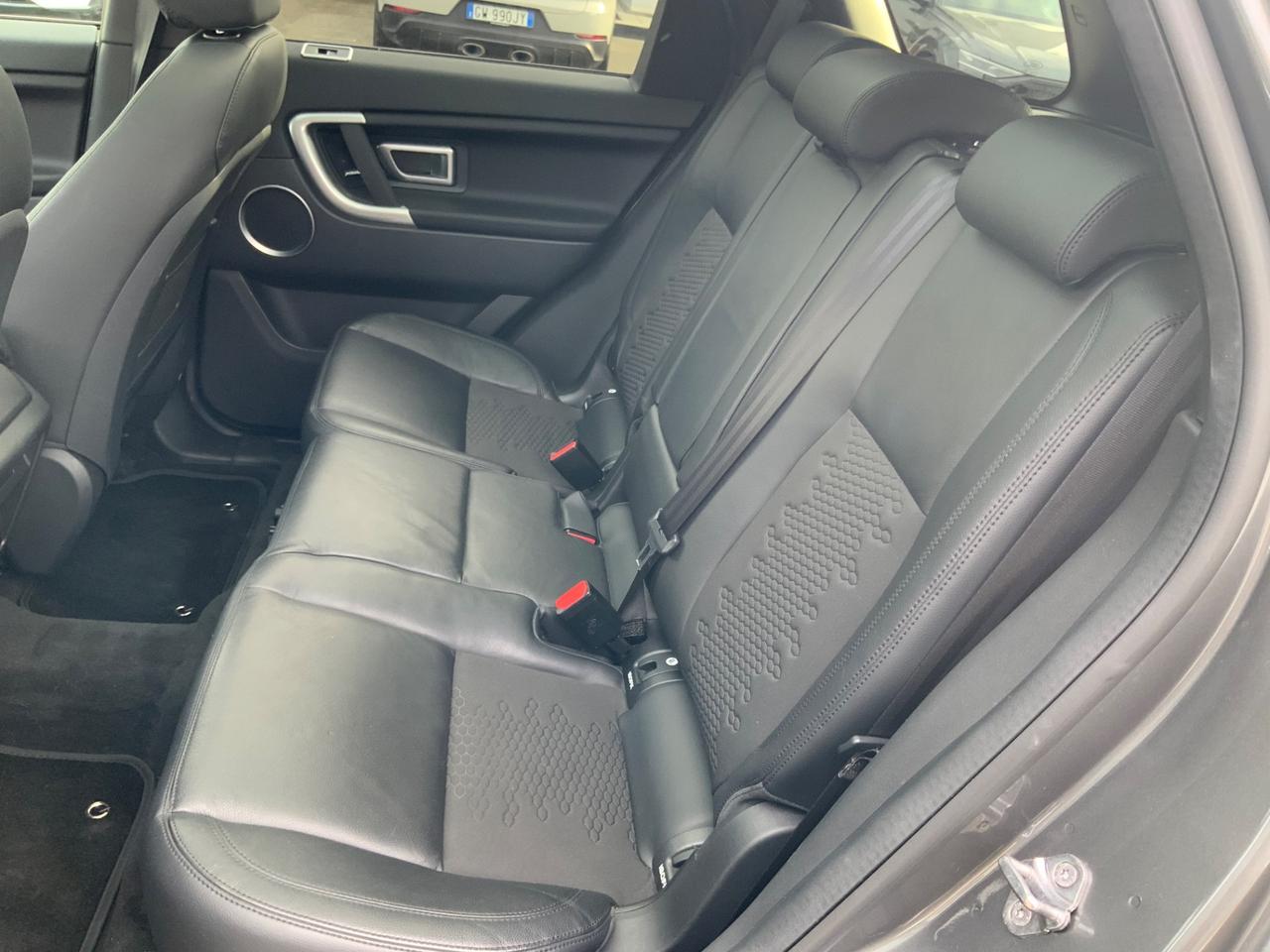 Land Rover Discovery Sport 2.0 TD4 150 CV HSE