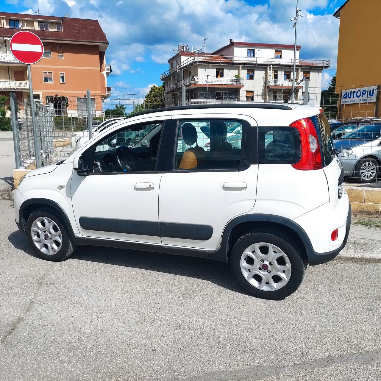 Fiat Panda 0.9 TwinAir Turbo Natural Power Lounge