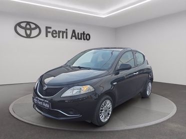 LANCIA Ypsilon 1.2 silver 69cv del 2017