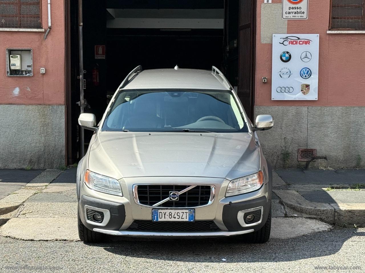 VOLVO XC70 D5 AWD aut.