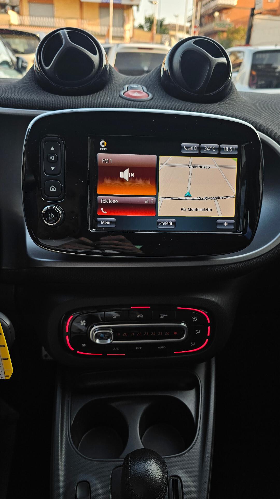 Smart forfour 70 1.0 twinamic Passion PACK SPORT + URBAN NAV TAGL UFF