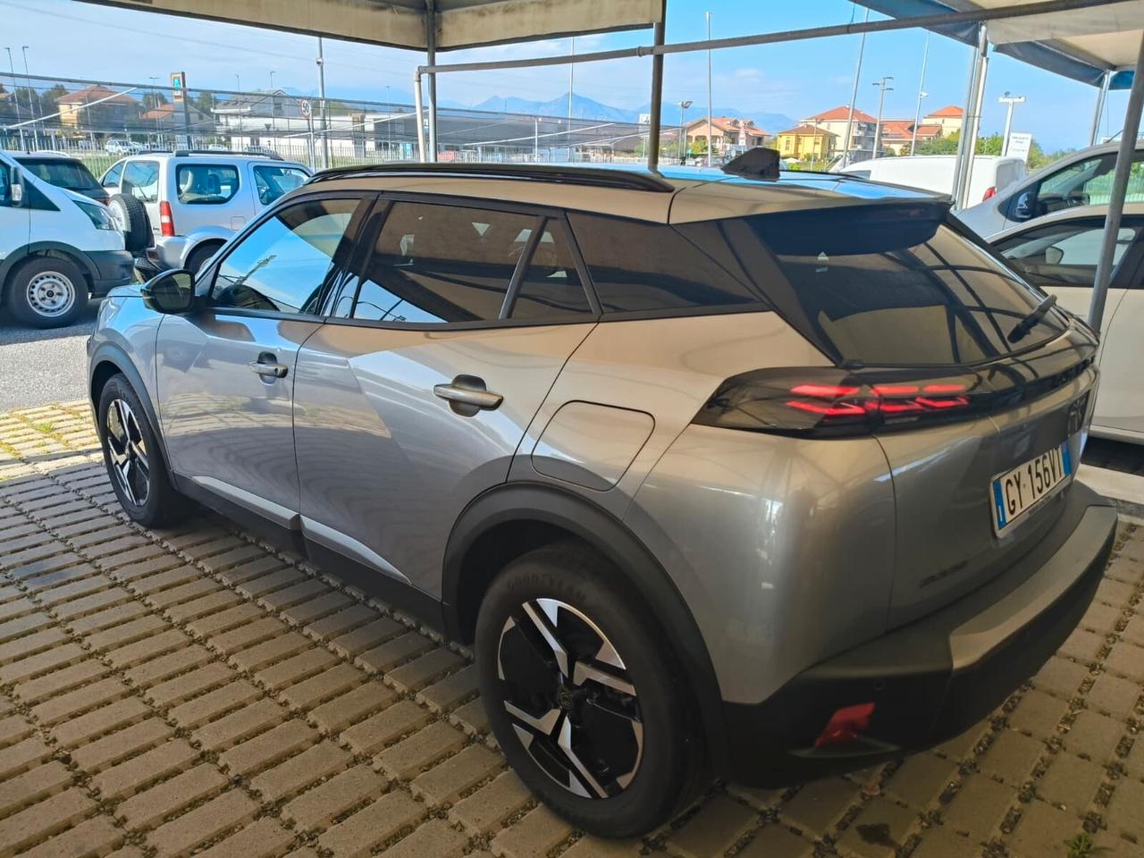 Peugeot 2008 PureTech 100 S&S Allure
