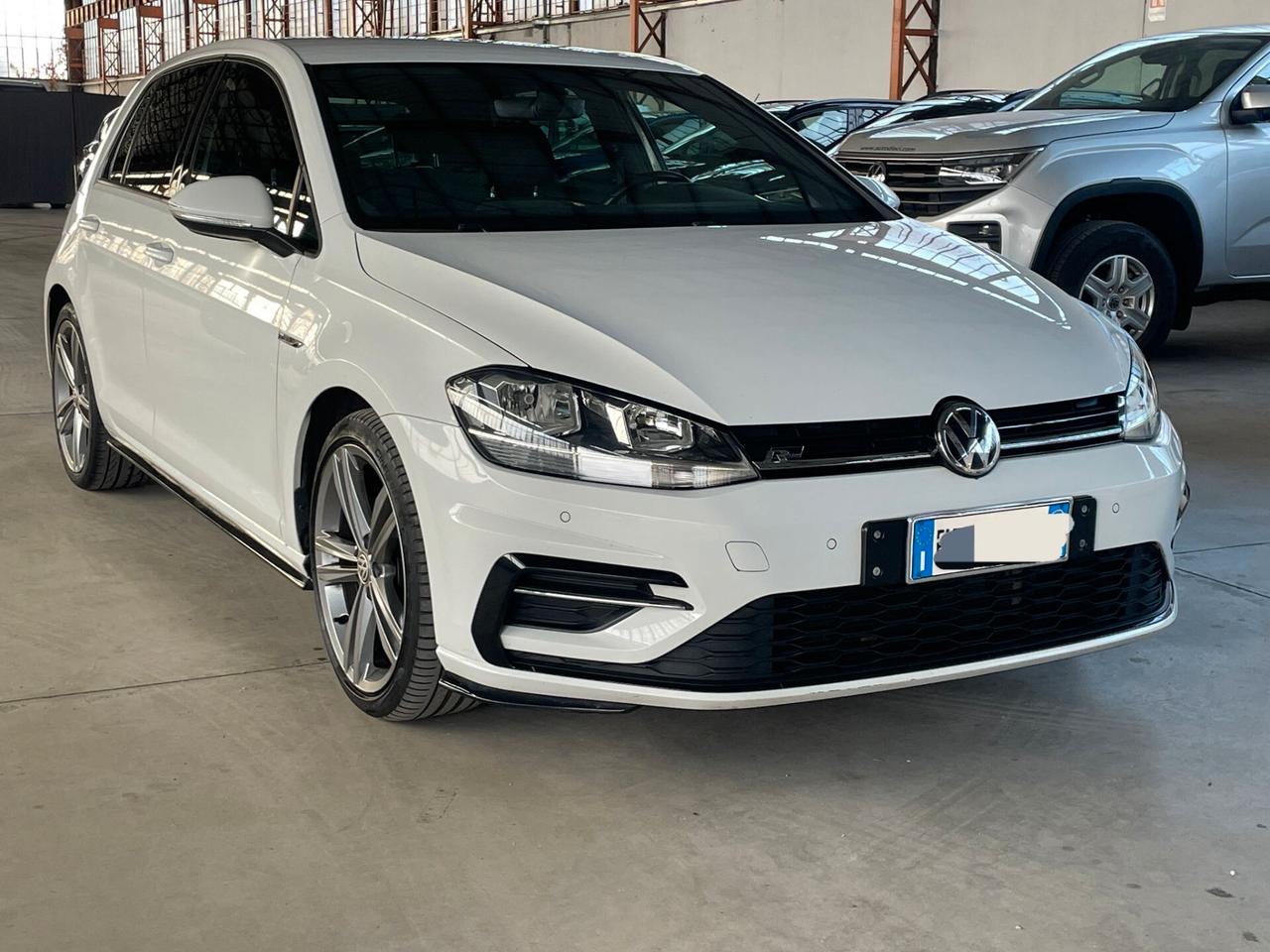Volkswagen Golf 1.6 TDI 115 CV DSG Sport R-LINE - NEOPATENTATI