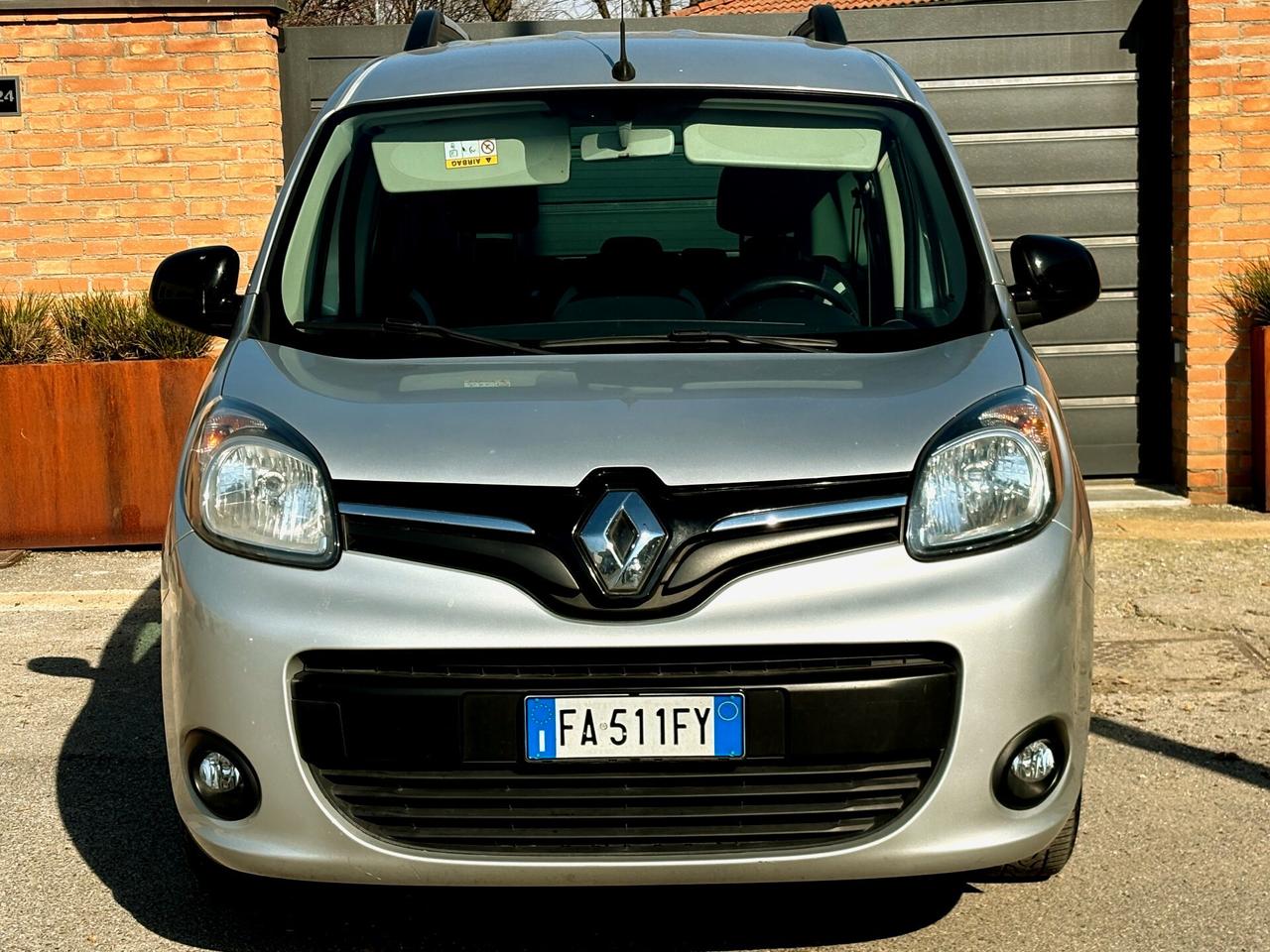 RENAULT KANGOO 1.5D 6m 5POSTI-NAVI-Garanzia-2016