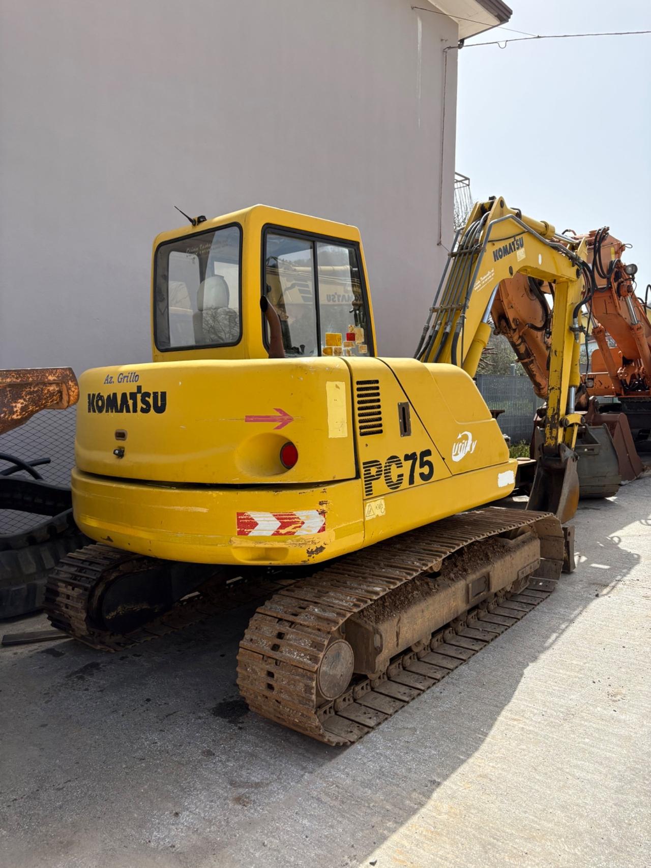 Miniescavatore Komatsu PC75