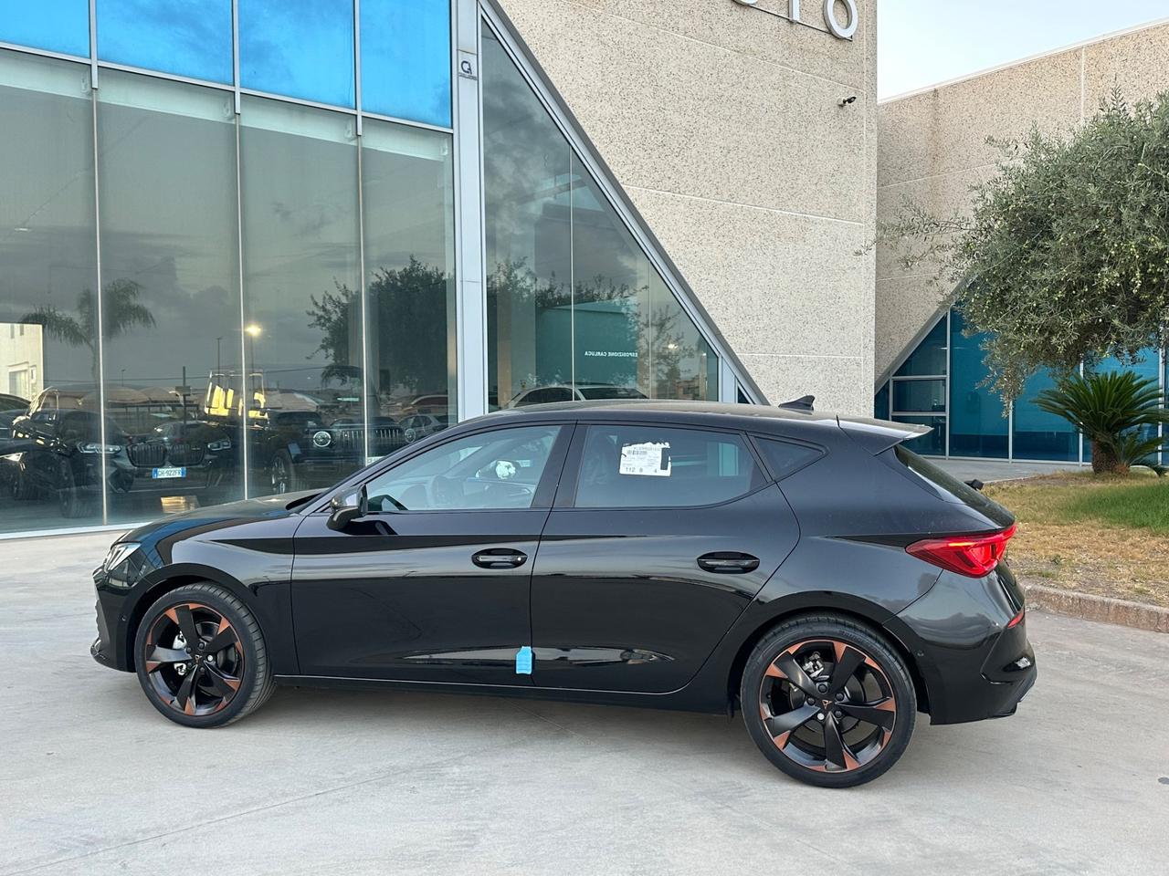 CUPRA Leon 1.5 150cv dsg possibilità noleggio no scoring