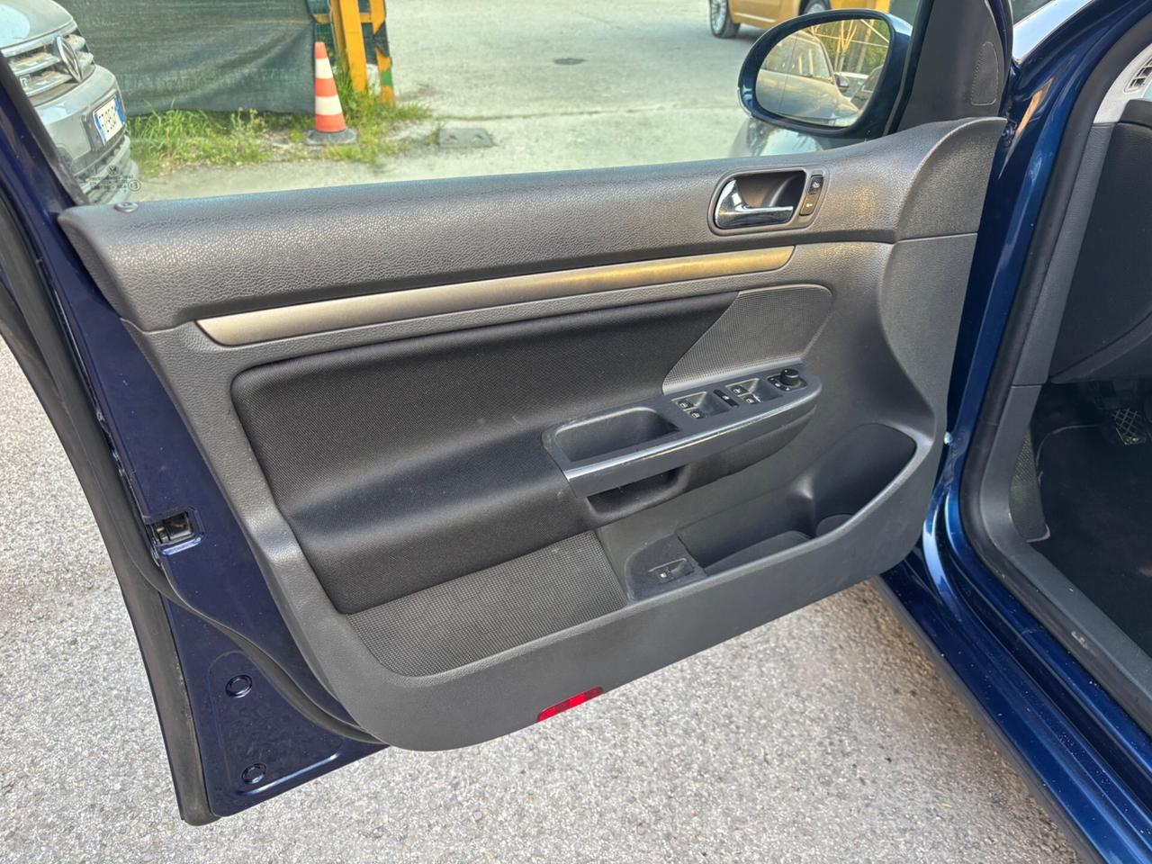 Volkswagen Golf 1.6 5p. Comfortline BiFuel GPL