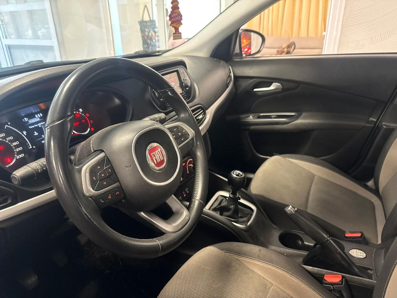 Fiat Tipo 1.4 T-Jet 120CV GPL SW Lounge