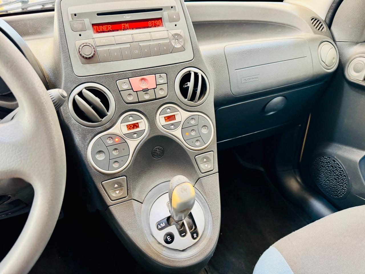 Fiat Panda 1.2 Dynamic 60Cv AUTOMATICA / Tetto Apribile