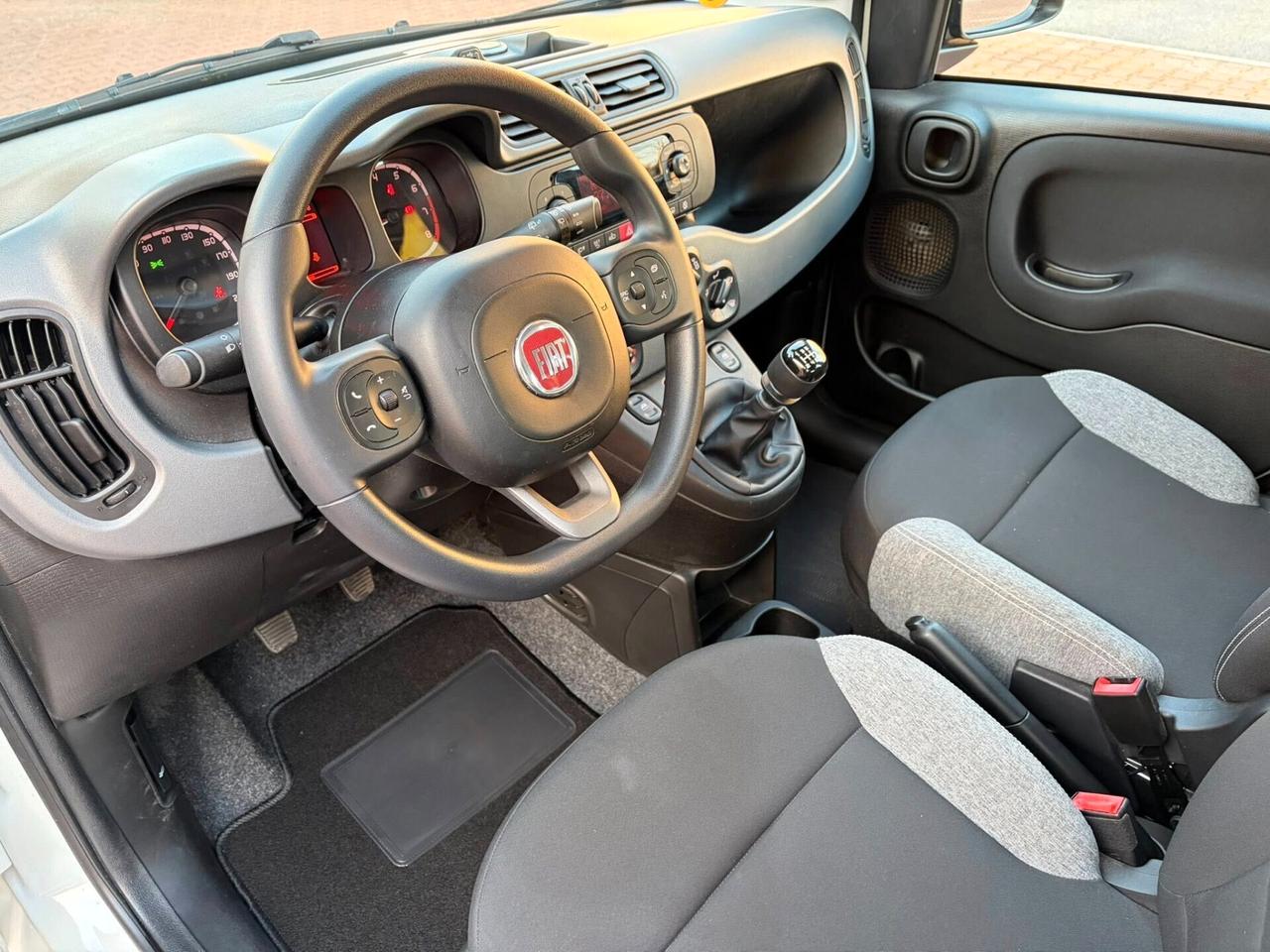 FIAT PANDA HYBRID CITY LIFE NO OBBLIGHI