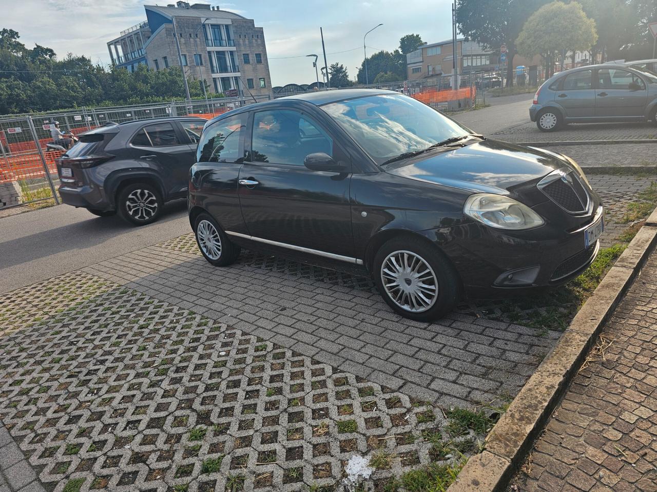 Lancia Ypsilon 1.2 Argento