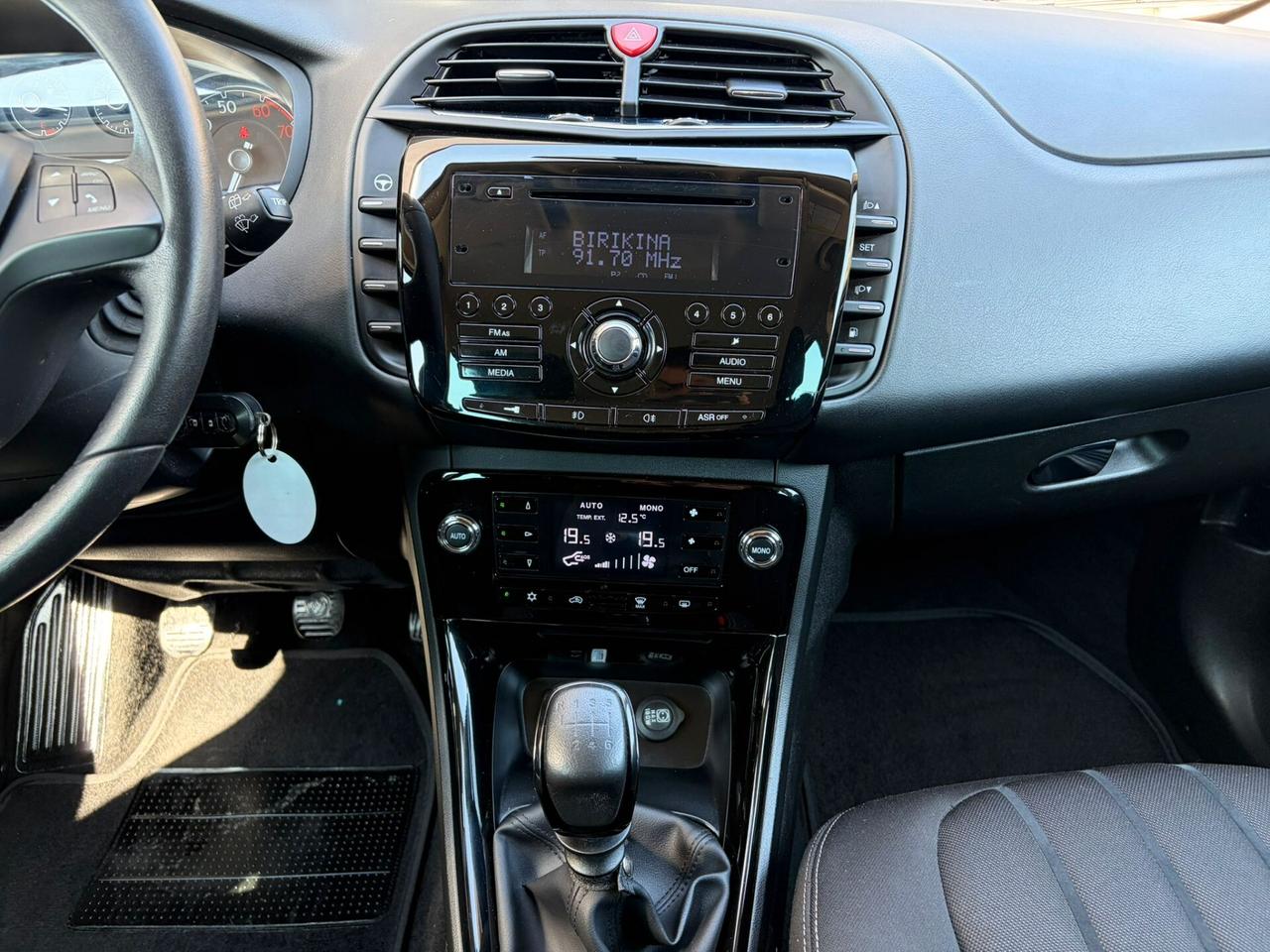 Lancia Delta 1.4 T-Jet 120 CV Silver Ecochic GPL