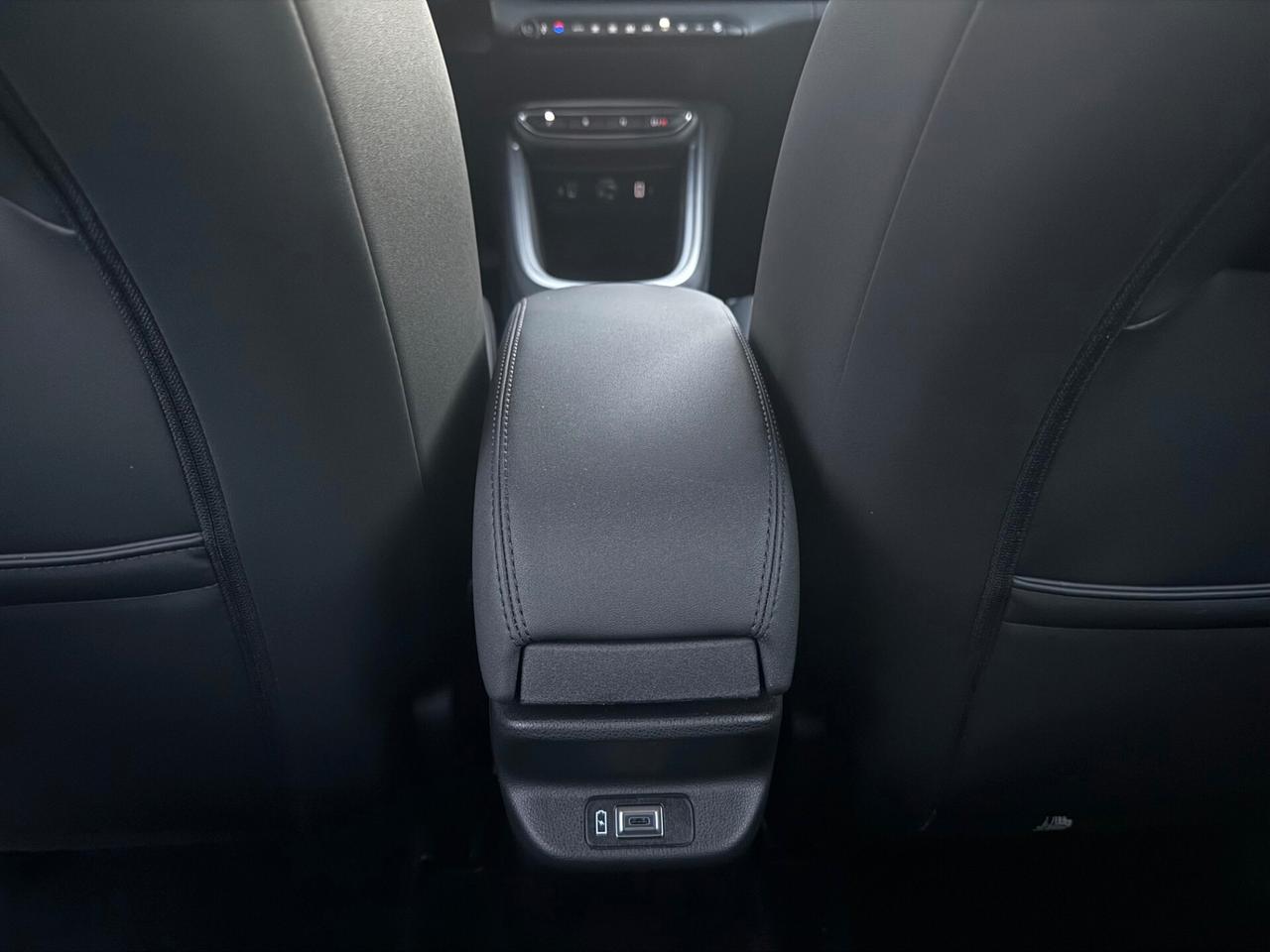 Jeep Avenger 1.2 Hybrid 110 CV Altitude