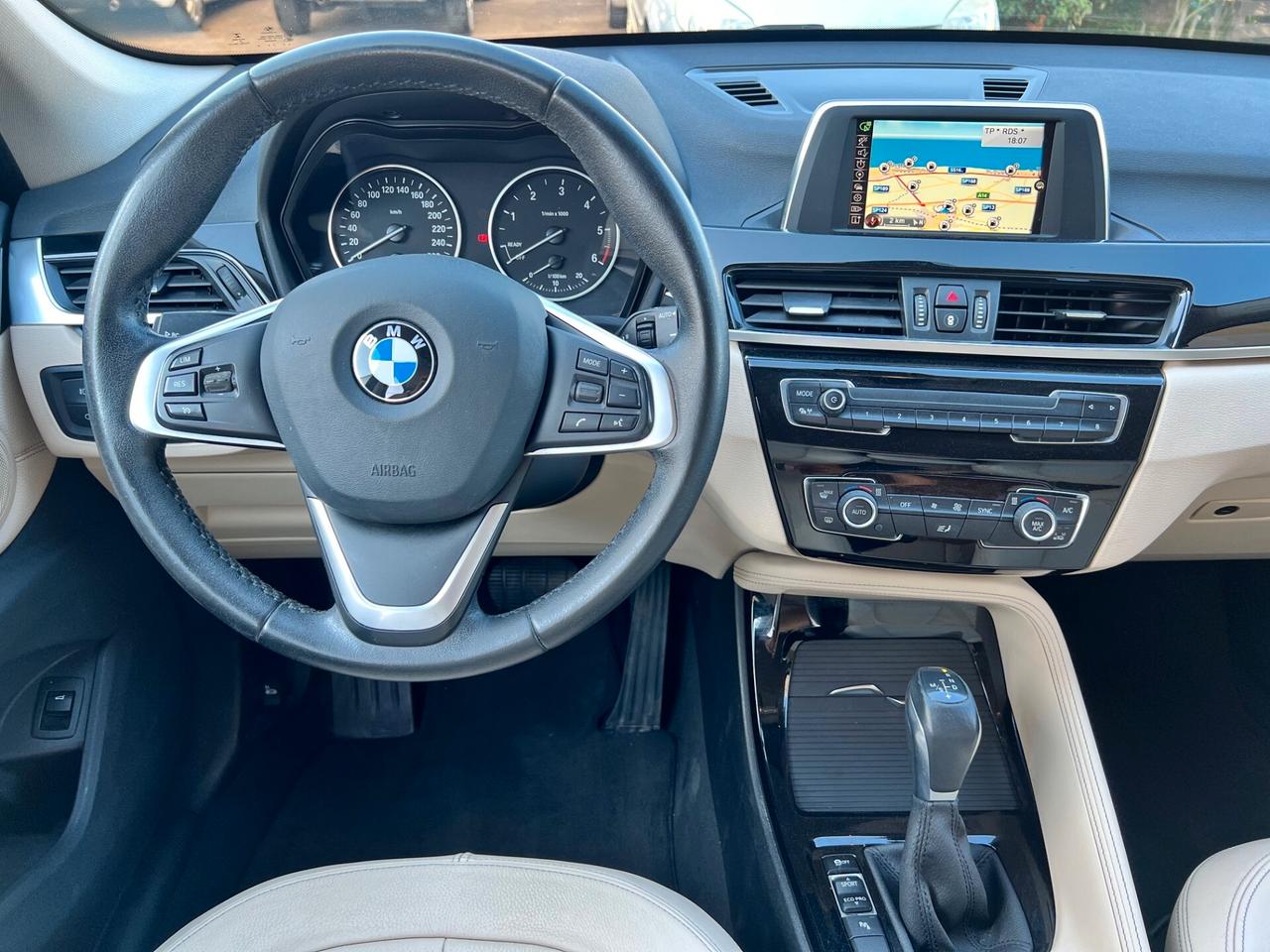 Bmw X1 sdrive18d xLine AUTOM. NAVI/PELLE/PD PERFETTA!!