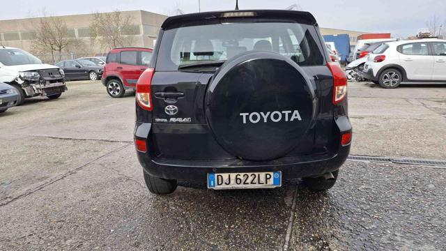 TOYOTA RAV 4 MY23 RAV 2.0 Luxury CAMBIO AUTOMATICO ROTTO