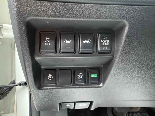 NISSAN X-Trail 2.0 dCi 4WD AUTO N-Connecta