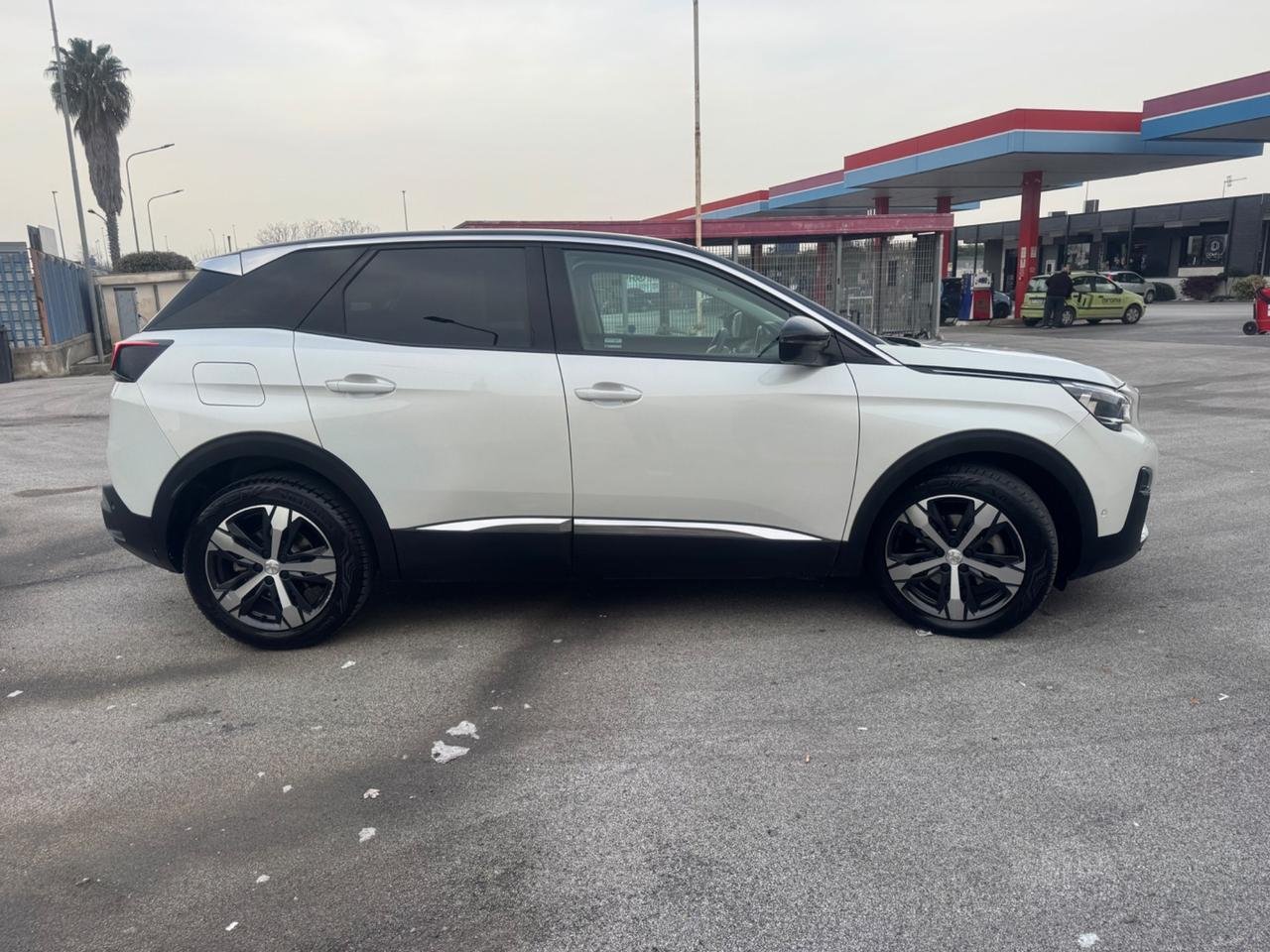 Peugeot 3008 BlueHDi 130 S&S Aut. Allure
