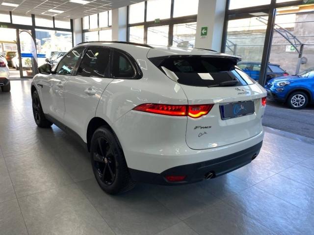 Jaguar F-Pace 2.0d i4 Prestige awd 240cv auto my18