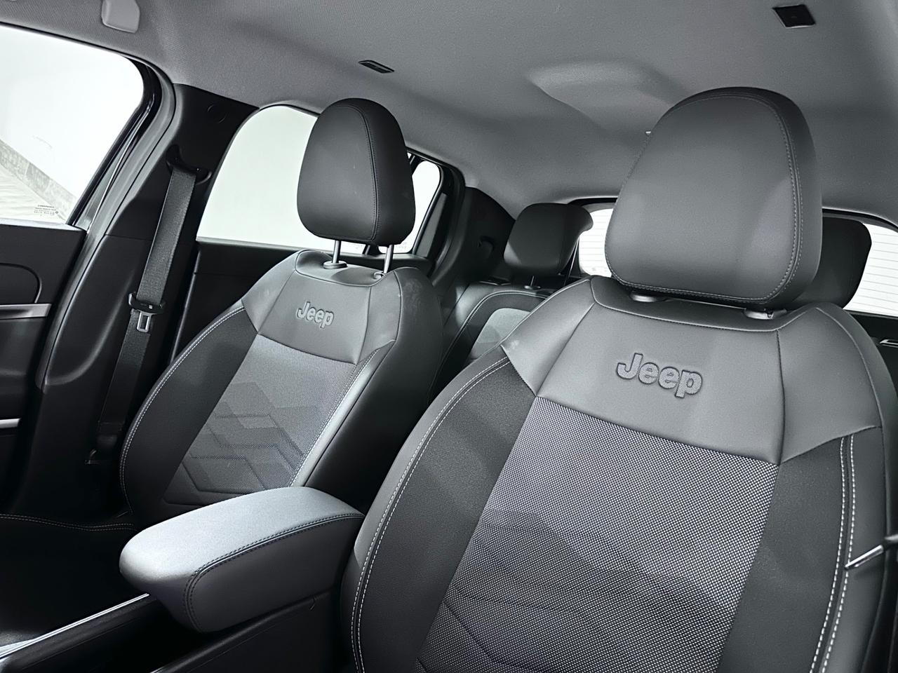 Jeep Avenger 1.2 Turbo 100 CV MHEV Summit