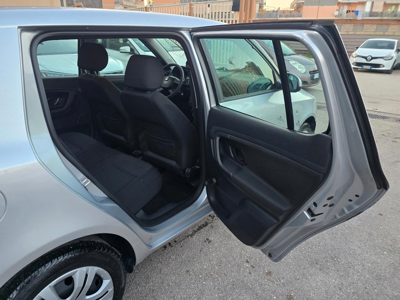 Skoda Fabia 1.2 12V 70CV 5p. Style