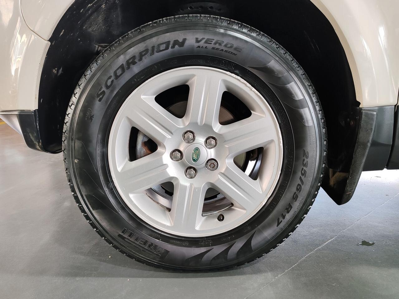 Land Rover Freelander 2.2 TD4 S.W. SE