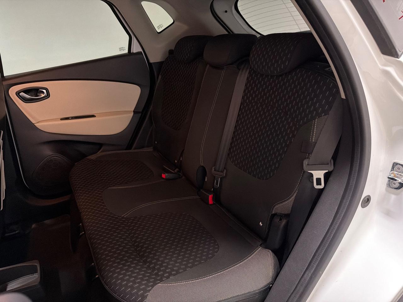 Renault Captur dCi 8V 90 CV EDC Start&Stop Energy Bose