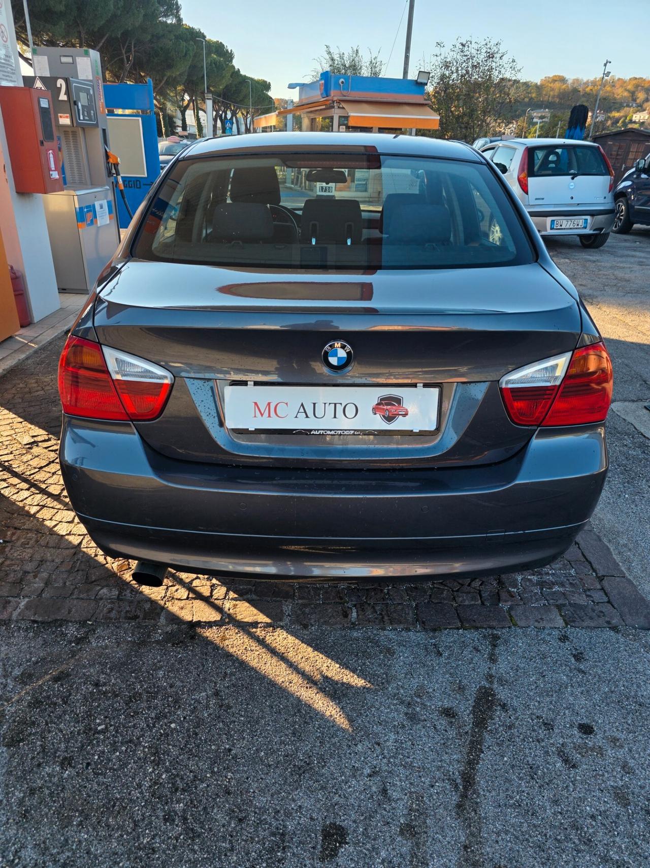 Bmw 318 318i cat con 161.000km Neopatentati ok