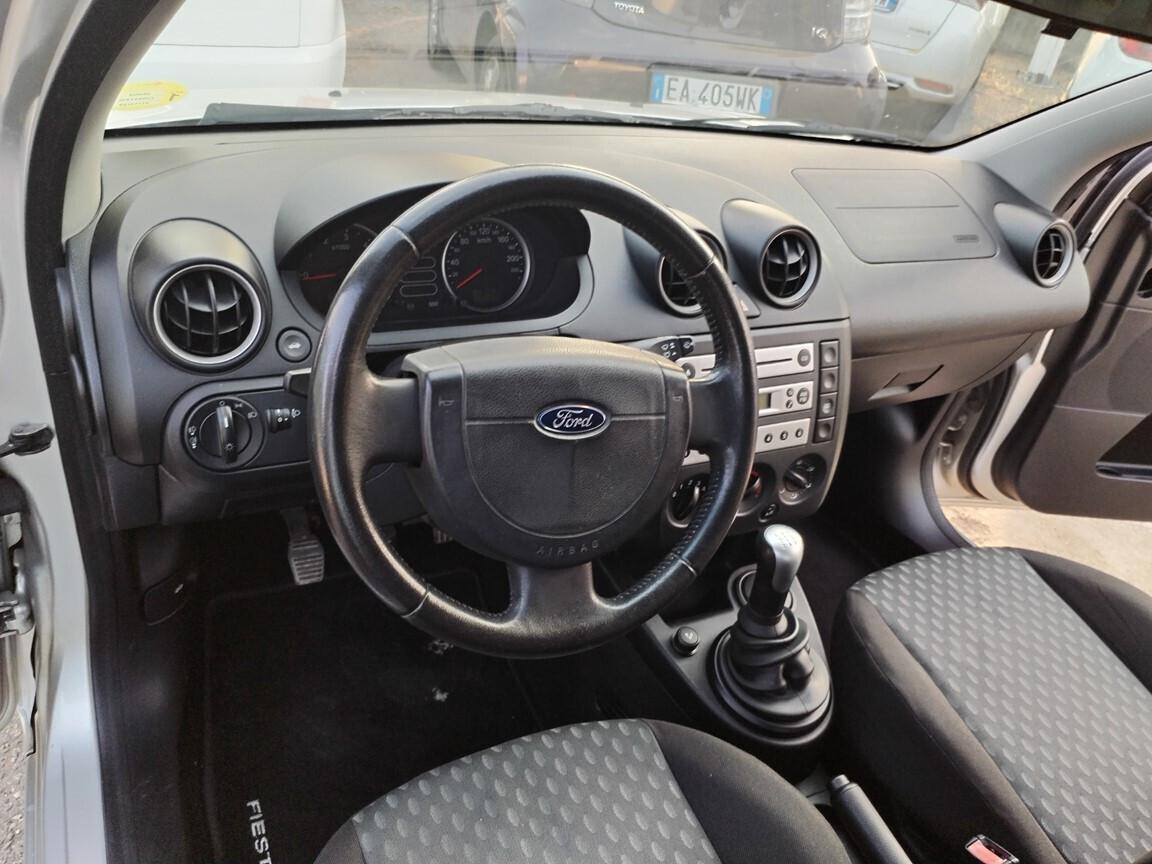 Ford Fiesta 1.4 TDCi 5p. Zetec 100000KM 2004