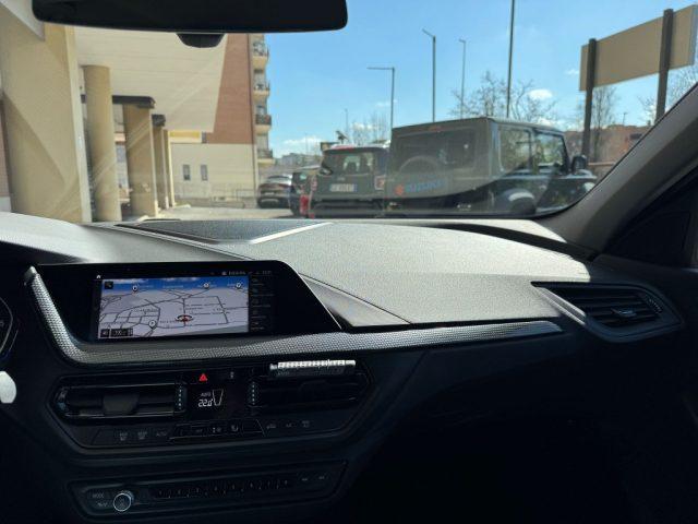 BMW 118 d 5p. Sport *Unipro*