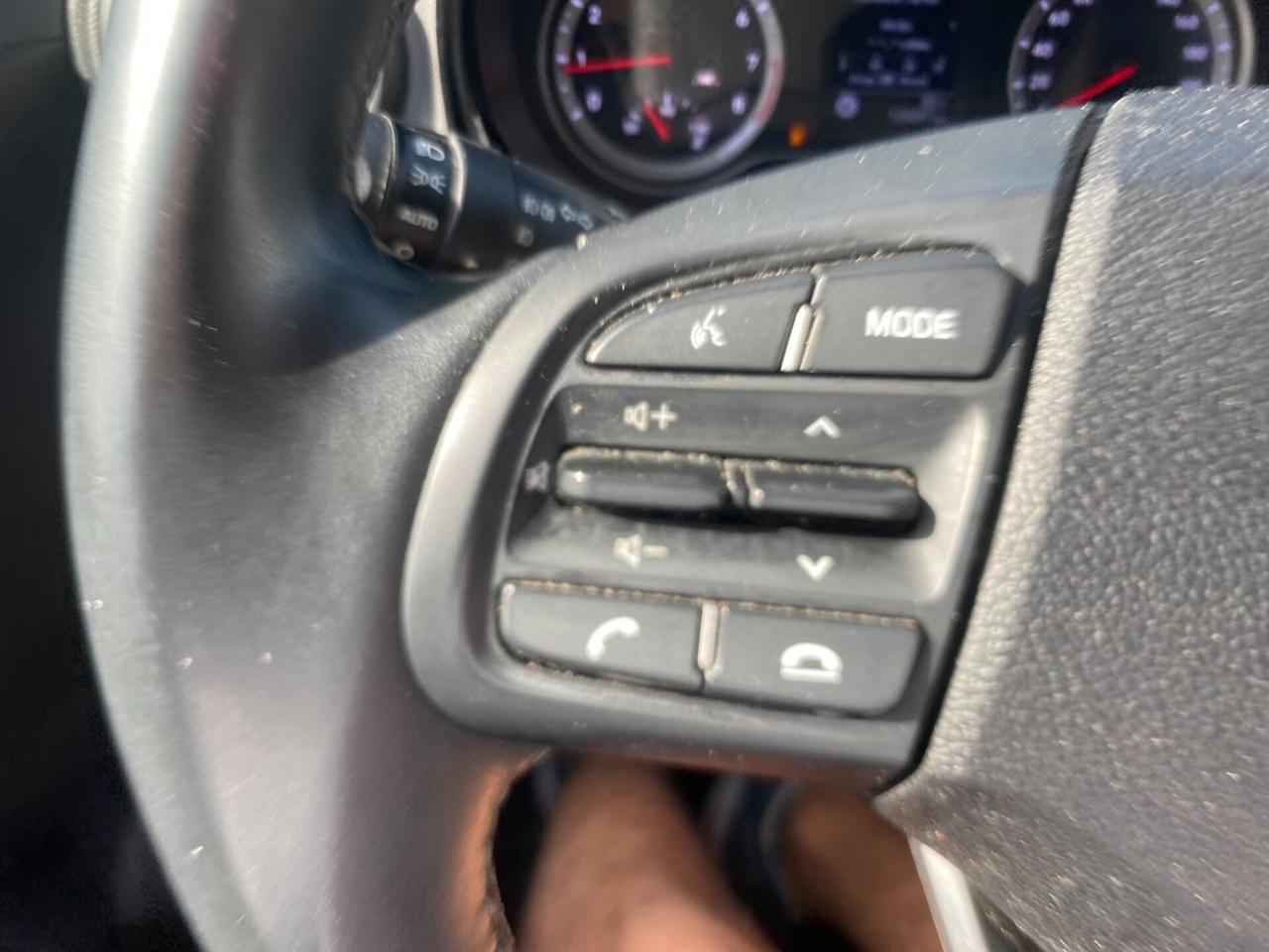 Hyundai i10 1.0 2021 SUPER ACCESSORIATA